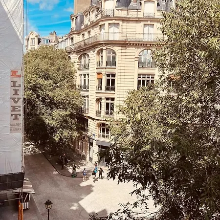 30 M Near Les Halles De Apartment Paris